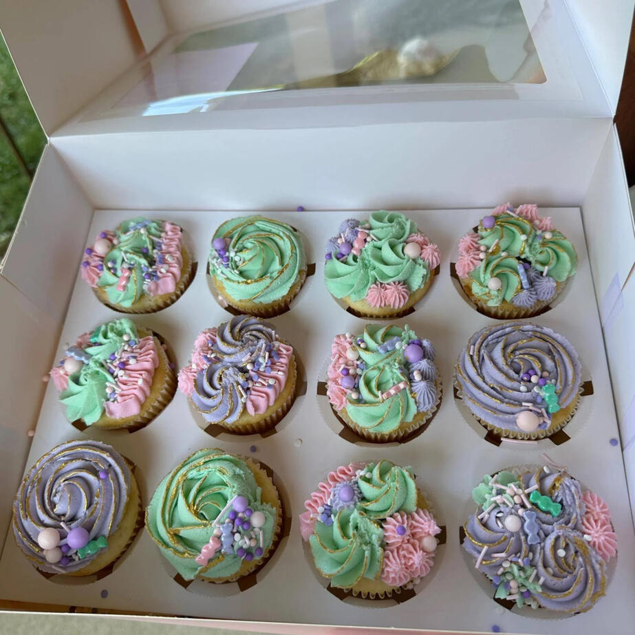 Succulent Cupcakes